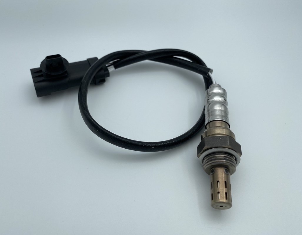 Wymiana czujnika lambda CHICO dla Citroen Peugeot Renault 1628SW 8200052063 A2C59513326